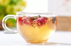 <b>喝水也有就讲究 这样喝才健康</b>