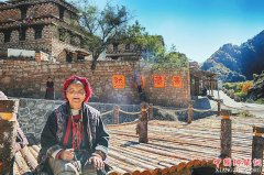 <b>对口帮扶助脱贫 四川稻城县然央村换新貌</b>