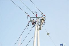 <b>改善农村用电环境 1.56亿人受益新一轮农网改造</b>