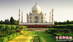 <b>泰姬陵蒙尘许久洁白不再 “洗头”要花10个月</b>