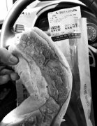 <b>麦德龙卖发霉面包赔千元 未就发霉原因作出说明</b>