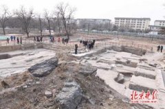 <b>圆明园考古获成果 揭秘半圆形码头</b>