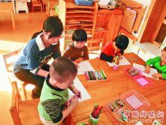 <b>幼师缺口200万：不吃不喝也要培养11年</b>