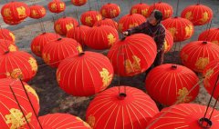 <b>山西稷山：“灯笼村”红火迎新年</b>