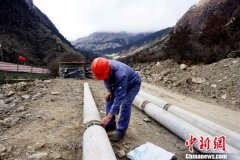 <b>“中国人口最少乡镇”通电记</b>