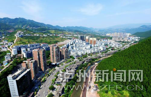 美丽的古蔺县城 泸州日报记者 刘林 摄