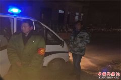 <b>安徽凤阳：大庙镇深夜值勤护平安</b>