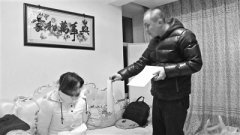 <b>特大盗抢门店案告破 警方千里擒嫌犯</b>