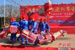 <b>新年将至 江西多地“玩”民俗迎新春</b>