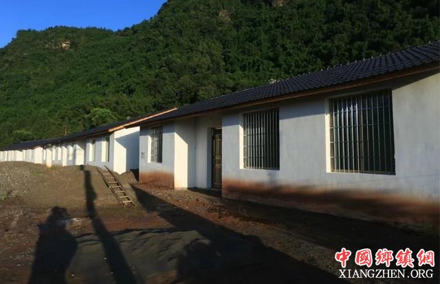 泸州：合江扶贫攻坚歌一曲，唱得巴适