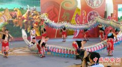 <b>四川泸县：看龙舞竞技 赏精彩龙灯</b>