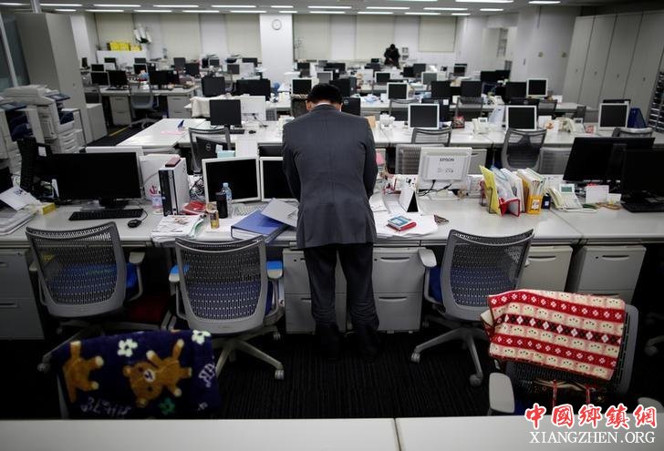 少子化老龄化背景下，劳动力短缺已成为重要的社会问题