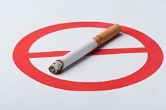 <b>心血管病年轻化 抽烟是“罪魁祸首”</b>