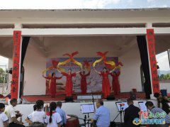 <b>江西吉水市八都镇：送戏下乡到农村 文化惠民助脱贫</b>