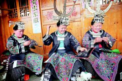 <b>居家就业拓宽脱贫路</b>