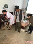 <b>安徽：凤阳县大庙镇计生协走访特殊困难家庭</b>