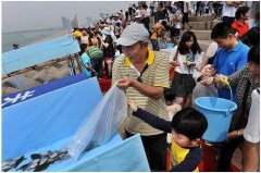 <b>农业农村部：全国多地举行增殖放流活动</b>