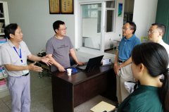 <b>省关工委李尚志一行到德阳双东南洋小学调研普法工作</b>