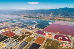 <b>运城七彩盐湖</b>