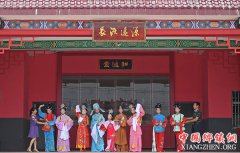 <b>江西：传承采茶戏曲文化 丰富校园生活</b>