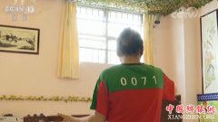 <b>19岁女孩吸食毒品导致长期穿戴纸尿裤 新型毒品危害惊人</b>