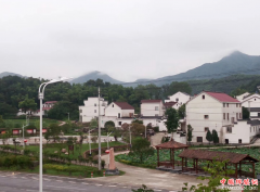 <b>安徽青阳：蓉城镇打造优质休闲旅游品牌助脱贫</b>