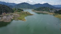 <b>夏日兴义山水美</b>