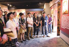 <b>崇明区举办2018年中青班干部培训班</b>