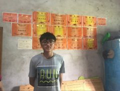 <b>阳光男孩涂恩来 想当幼儿园老师</b>