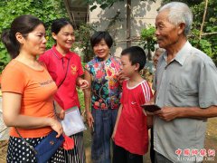 <b>郯城：牵手“爱孤儿”孤儿不“孤单”</b>