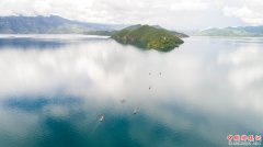 <b>泸沽湖美景如画</b>