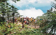 <b>“最美桌山”四川瓦屋山重新开放</b>