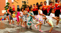 <b>易地搬迁移民在万山河坪有了美好开始</b>