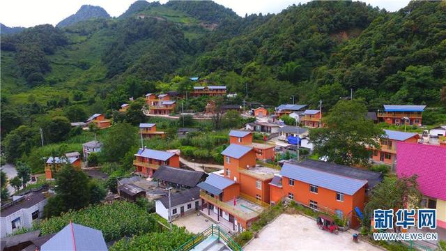 航拍怒江泸水 掠影生态脱贫