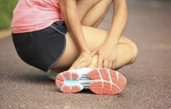 <b>医生：警惕反复崴脚“殃及”踝关节</b>