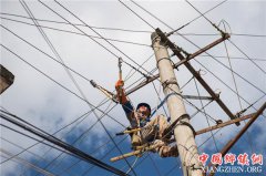 <b>云南麻栗坡山洪泥石流灾区逐步恢复供电</b>