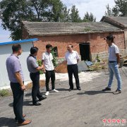 <b>安徽省蚌埠市怀远县委书记深入贫困村、贫困户调研</b>