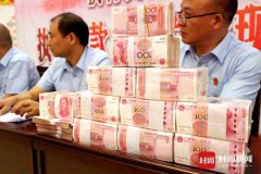 <b>得知老婆被司法拘留 “老赖”立马承诺还钱</b>