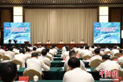 <b>重点实施八大工程推动四好农村路高质量发展</b>