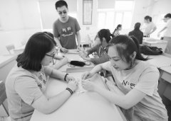 <b>南京盲校成为全国唯一幼儿园到本科全建制学校</b>