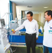 <b>新时代担当作为典型：当干部就不能怕担责</b>