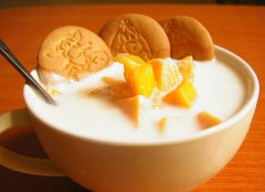 五种情况喝些酸奶有改善