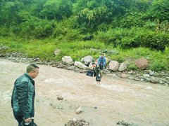 <b>综合帮扶跑出“加速度”</b>