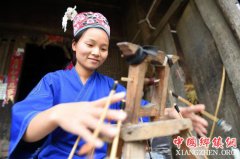 90后聋哑绣娘