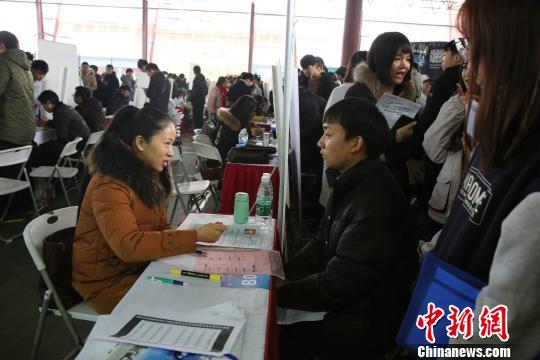 湖南机械制造类高校毕业生供需见面会提供1.2万个岗位 湖南机械制造类高校毕业生供需见面会提供1.2万个岗位