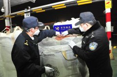 青岛海关查证走私进口固体废物2300余吨