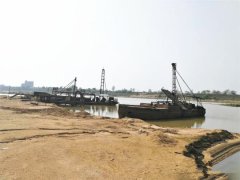 湖北黄冈警方打响长江生态保卫战 刑拘376人