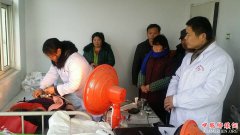安徽：枣庄镇为贫困户开展春节前免费义诊活动