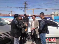父亲带儿玩消失遭质疑 律师:无浪费公共资源罪