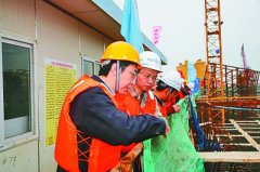 <b>著名桥梁专家吉林：用自主知识产权造世界最好的桥</b>